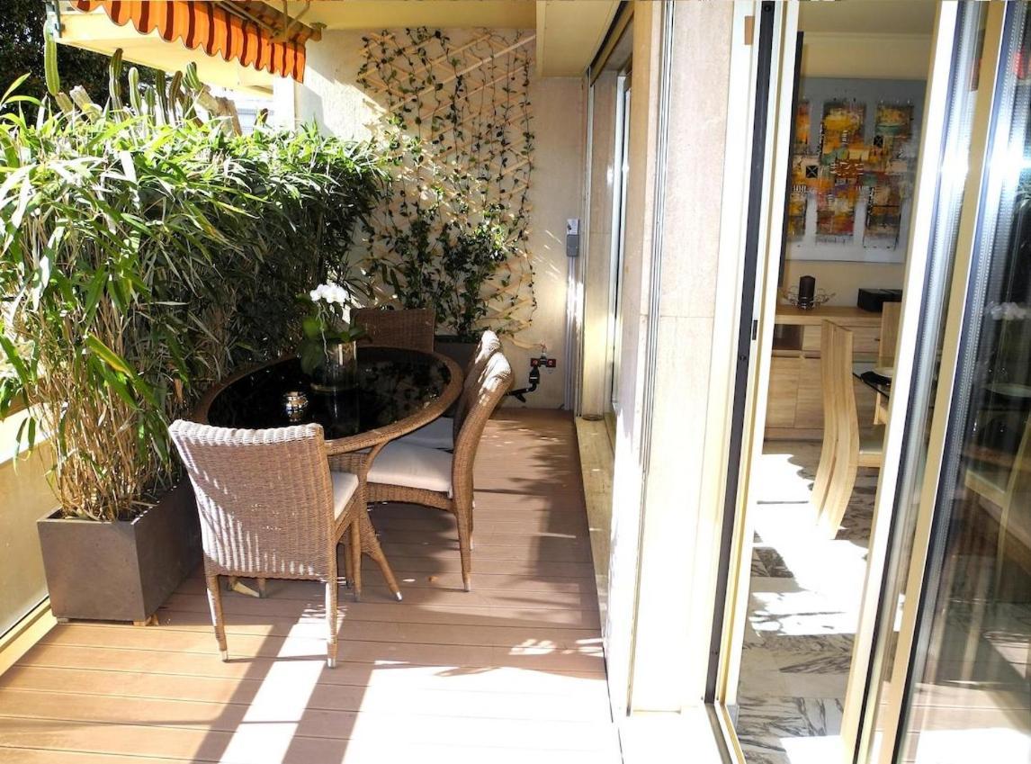 90M2 Apartement - Les Palmiers De Cannes Luaran gambar